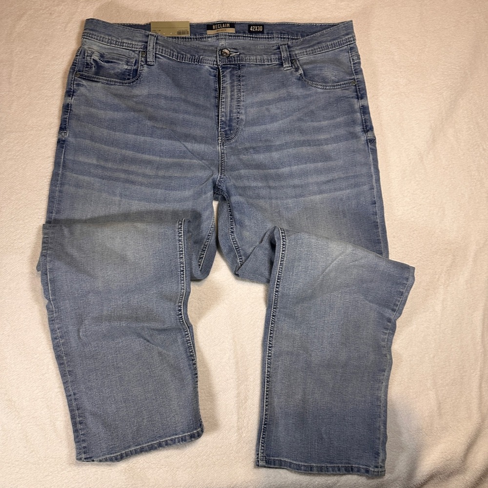 Reclaim Relaxed Fit Men's Jeans 42x30 Light Blue Wash Denim Casual Comfort